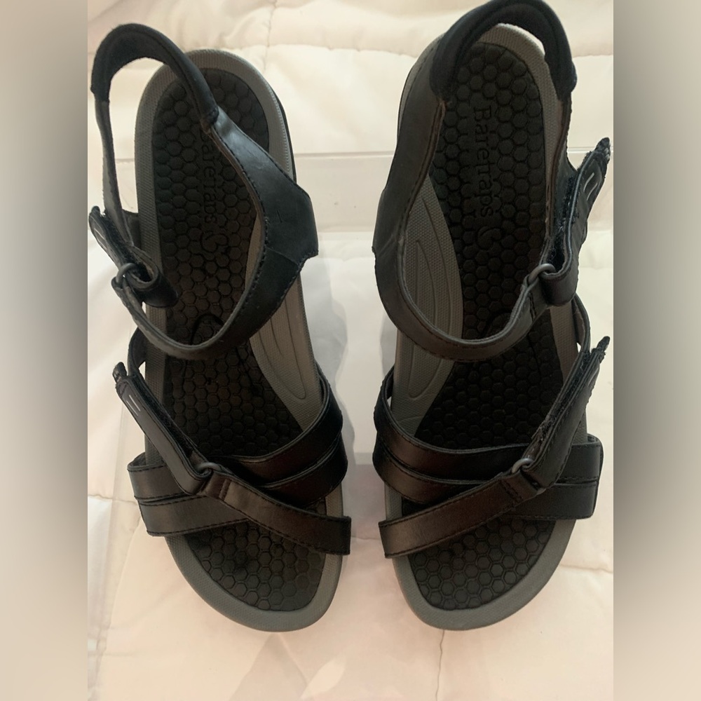 Bare trap Danny Slide Sandal